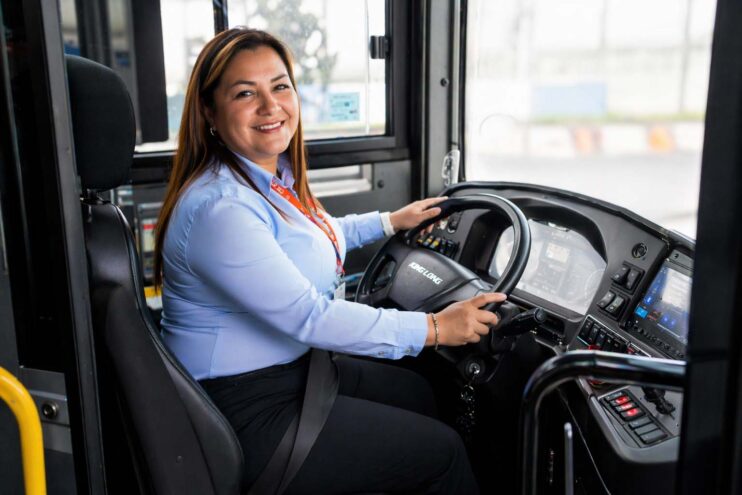 Incorporación de mujeres conductoras en el sistema RED